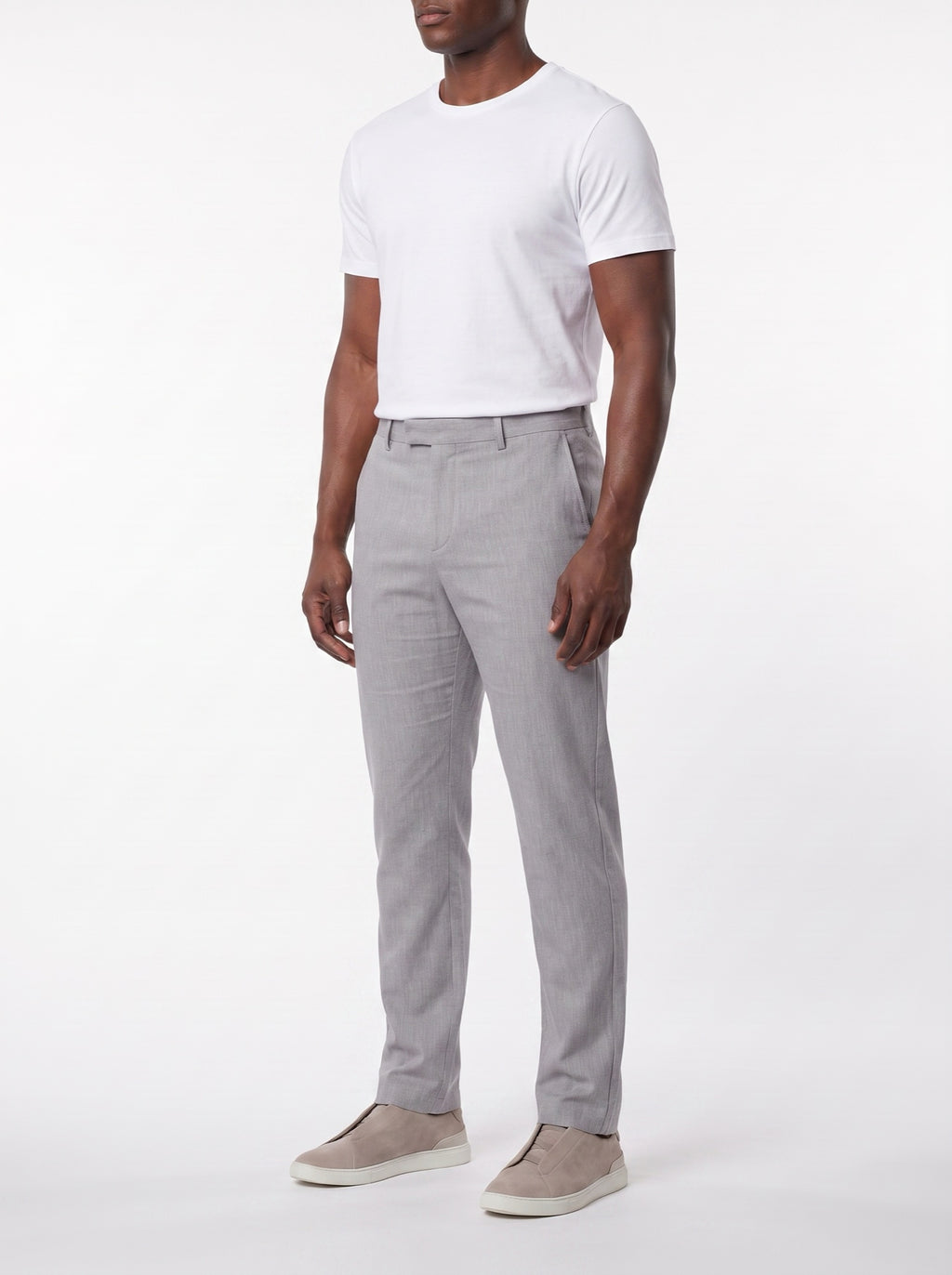 LINN TECH PANTS – ELM COLORED — three-quarter view
